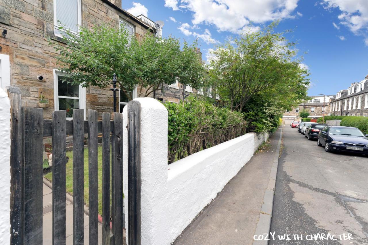 אדינבורו Cozy With Character Cochrane Cottage At Leith Links Park מראה חיצוני תמונה